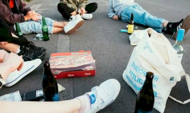 ''Quem não bebe, é o estraga-prazeres'': álcool encontrou um velho aliado na Geração Z — a pressão social