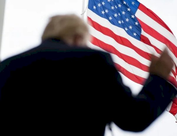 EUA resgatam 2º piloto de caça abatido pelo Irã