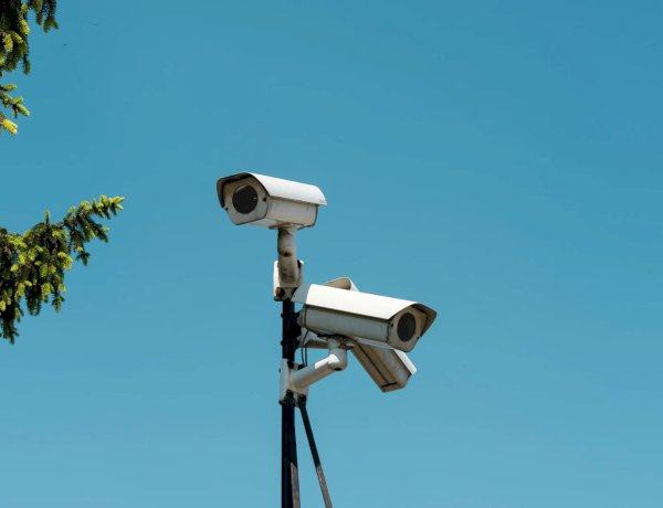 Ceres e Rialma recebem câmeras com inteligência artificial para identificar foragidos e veículos irregulares