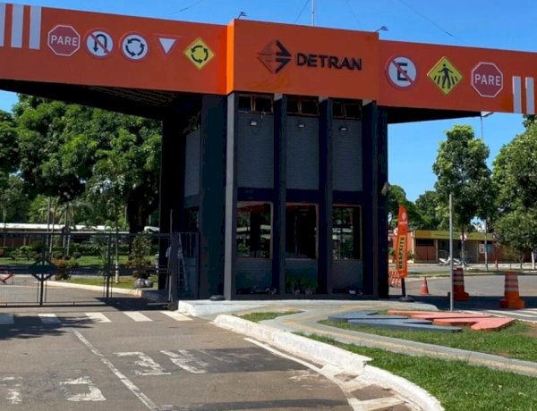 Mais de 670 mil motoristas em Goiás podem recuperar dinheiro pago ao Detran; veja quem tem direito