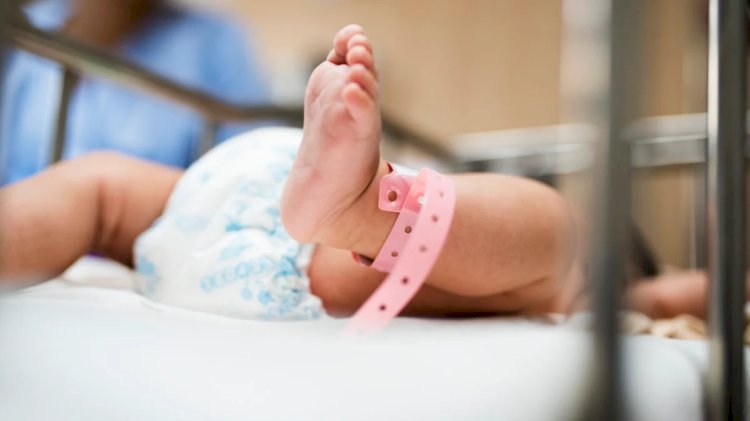 Em Goiás: Recém-nascida morre após cair do colo da mãe