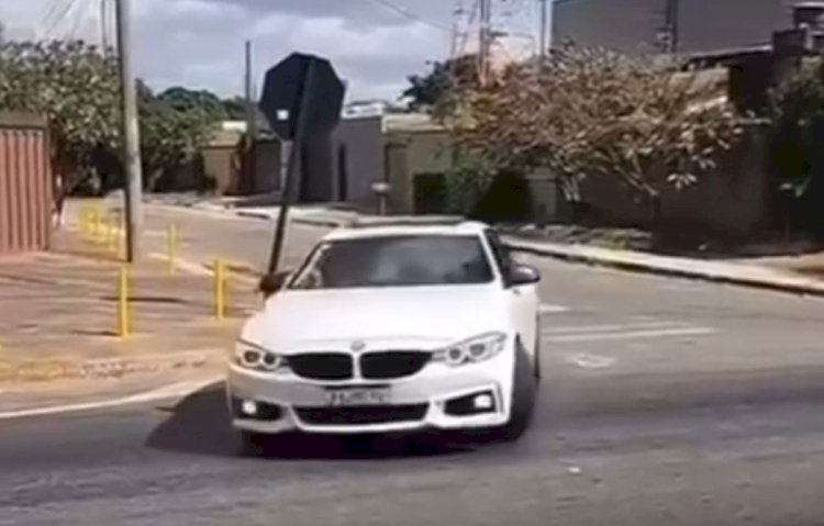 Motorista de carro de luxo realiza manobras de alto risco no Anel Viário
