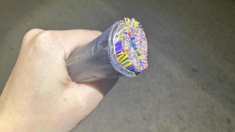 Homens se passam por funcionários de telefonia para furtar fios e são presos em Goianápolis
