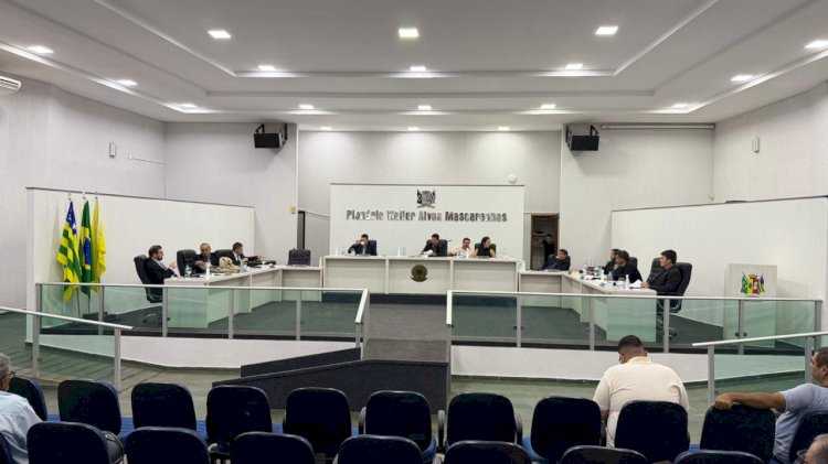 Câmara Municipal de Ceres realiza a 1ª Sessão Ordinária do mês de outubro de 2025