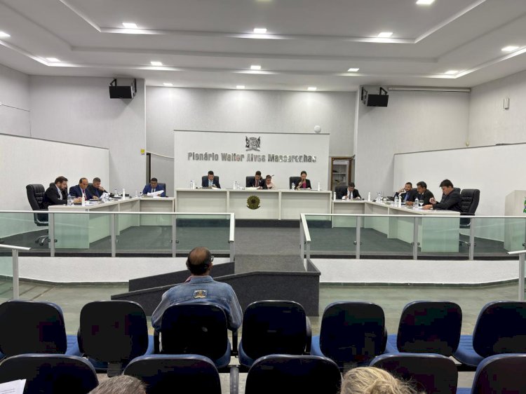 Câmara Municipal de Ceres realiza a 3ª Sessão Ordinária do mês de outubro de 2025