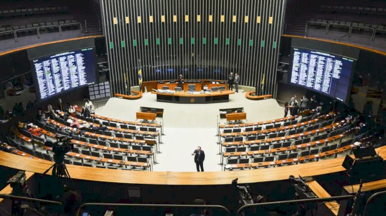 Projeto que classifica facções como terroristas entra na pauta de comissão da Câmara