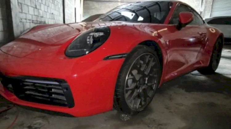 Aberto leilão com Porsche, Land Rover e outros 198 carros apreendidos pela PF