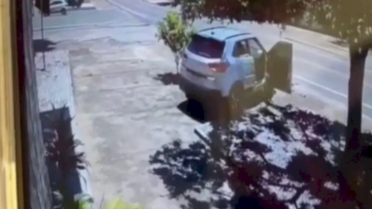 Motorista sem CNH é investigada por perder controle do carro e matar mulher atropelada em São Luiz do Norte